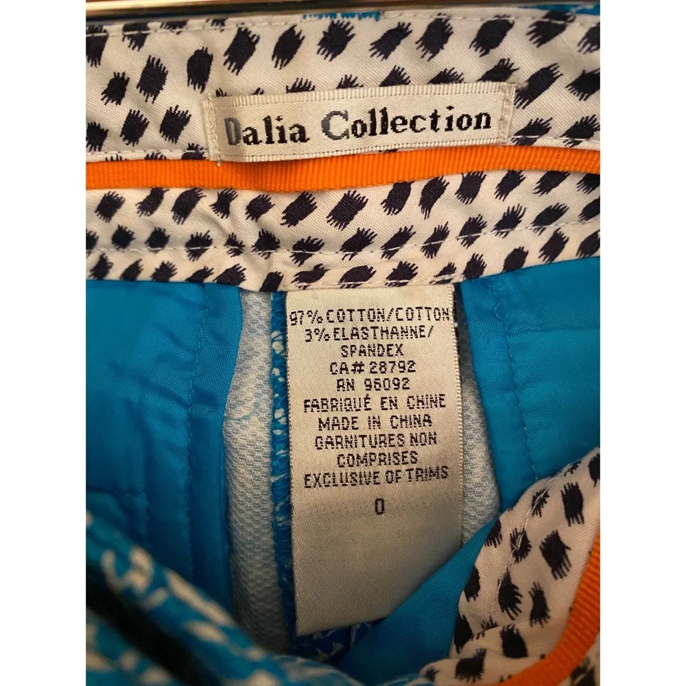 LIKE NEW Dalia Collection Patterned Shorts